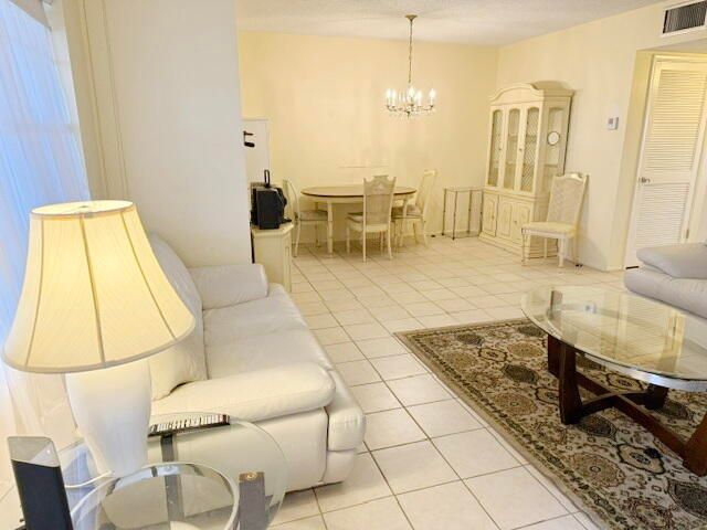 5300 WASHINGTON Street W515, Hollywood, FL 33021
