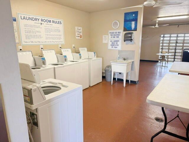 5300 WASHINGTON Street W515, Hollywood, FL 33021