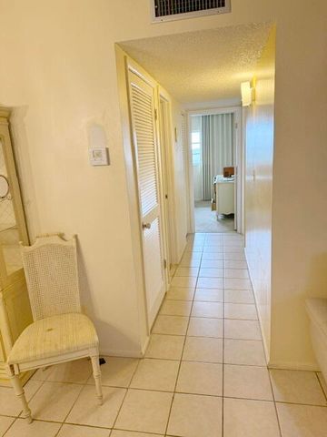 5300 WASHINGTON Street W515, Hollywood, FL 33021