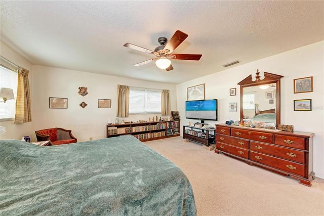 3810 18TH AVENUE W, Bradenton, FL 34205