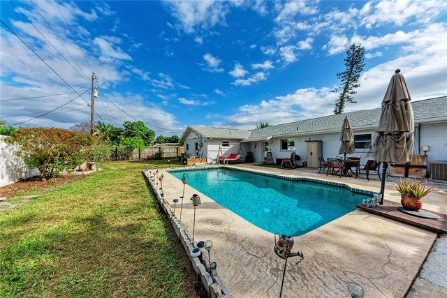 3810 18TH AVENUE W, Bradenton, FL 34205