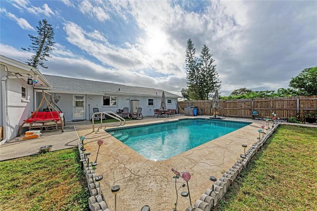 3810 18TH AVENUE W, Bradenton, FL 34205