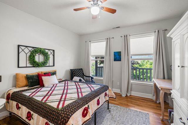 2809 Dead Indian Memorial Road, Ashland, OR 97520