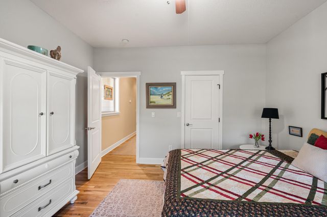 2809 Dead Indian Memorial Road, Ashland, OR 97520