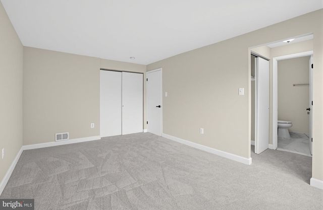 8713 RIDGE HOLLOW CT, Springfield, VA 22152