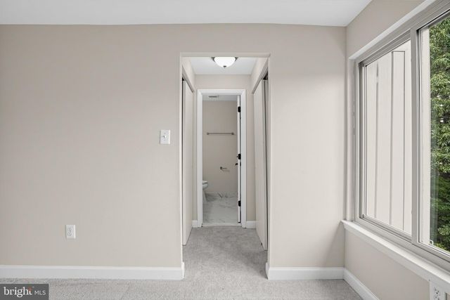 8713 RIDGE HOLLOW CT, Springfield, VA 22152