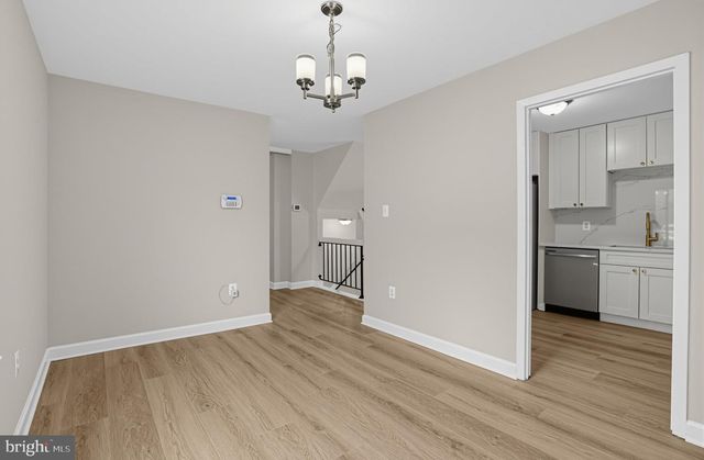 8713 RIDGE HOLLOW CT, Springfield, VA 22152