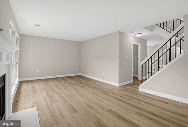 8713 RIDGE HOLLOW CT, Springfield, VA 22152