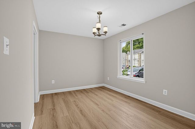 8713 RIDGE HOLLOW CT, Springfield, VA 22152