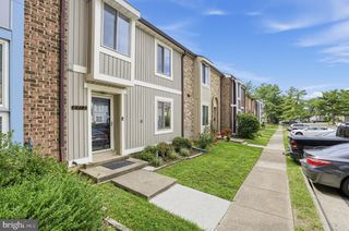 8713 RIDGE HOLLOW CT, Springfield, VA 22152