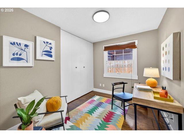 10239 N CENTRAL St, Portland, OR 97203