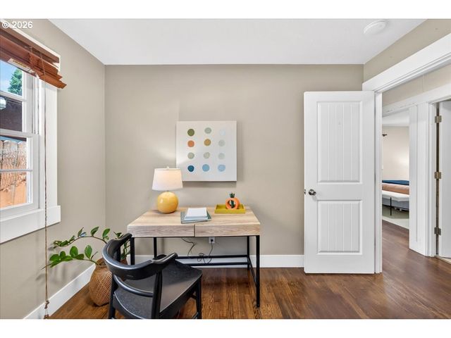 10239 N CENTRAL St, Portland, OR 97203