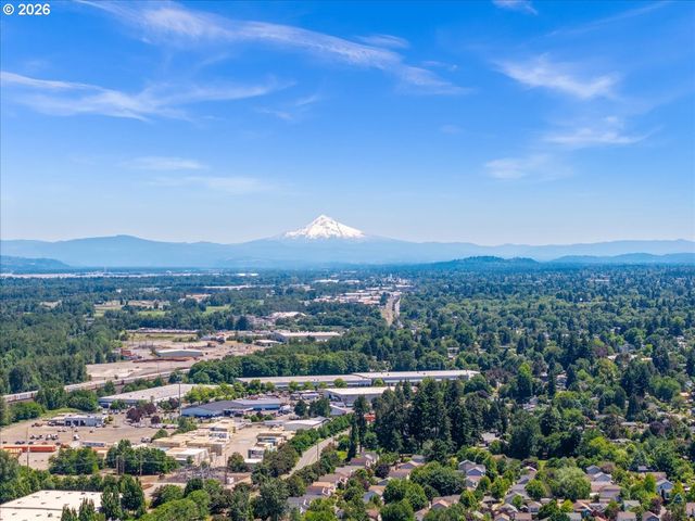 10239 N CENTRAL St, Portland, OR 97203