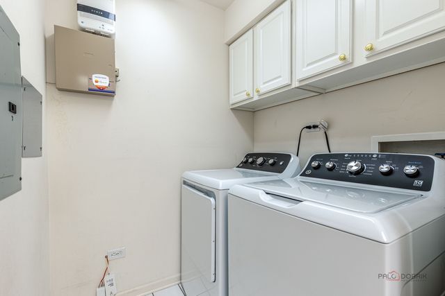 351 Town Place Circle 503, Buffalo Grove, IL 60089