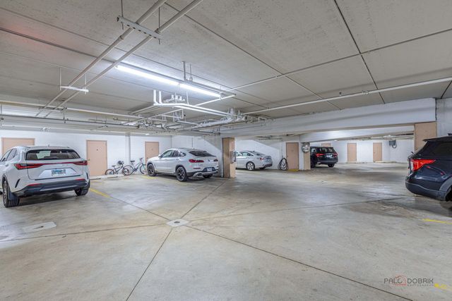 351 Town Place Circle 503, Buffalo Grove, IL 60089