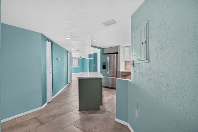 935 N HALIFAX AVENUE 406, Daytona Beach, FL 32118