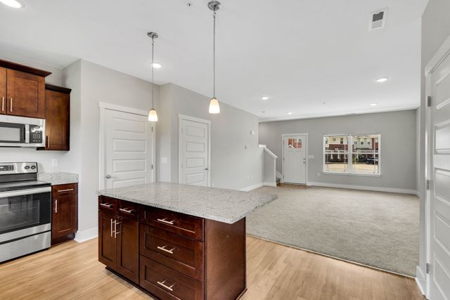 3010 Coriander Dr, Spring Hill, TN 37174