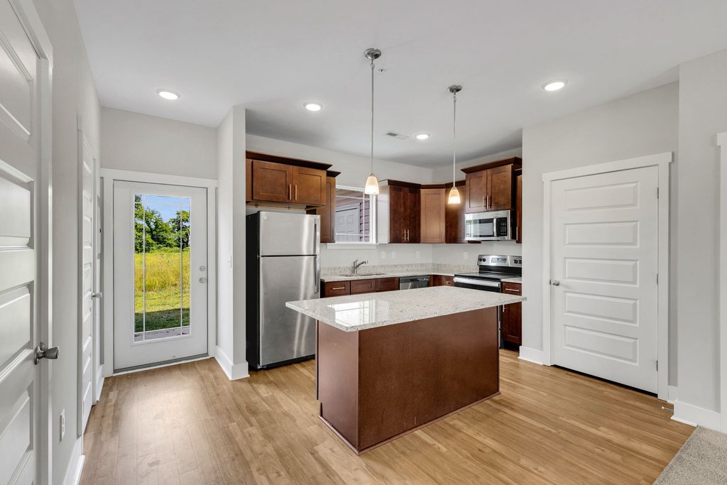 3010 Coriander Dr, Spring Hill, TN 37174
