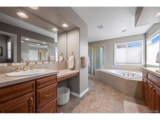 13924 Quail Ridge Dr, Broomfield, CO 80020