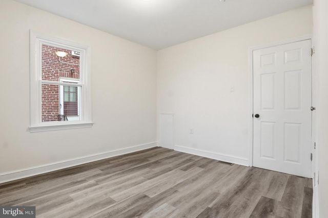 993 N QUEEN ST, York, PA 17404