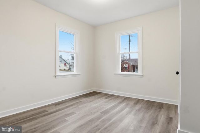 993 N QUEEN ST, York, PA 17404