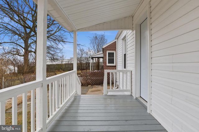 993 N QUEEN ST, York, PA 17404