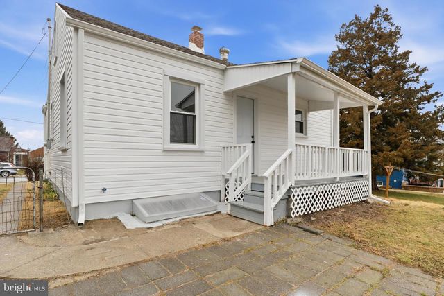 993 N QUEEN ST, York, PA 17404