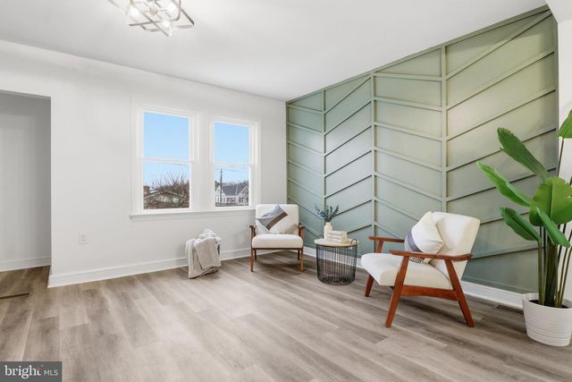 993 N QUEEN ST, York, PA 17404