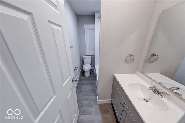 420 Eastern Avenue, Indianapolis, IN 46201