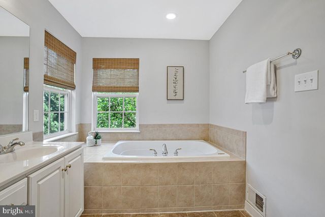 308 ARLINGTON CT, Severn, MD 21144
