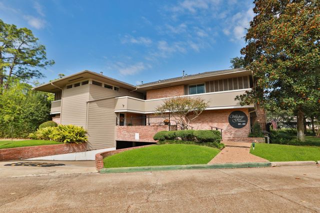 640 S Ripple Creek Drive 640, Houston, TX 77057