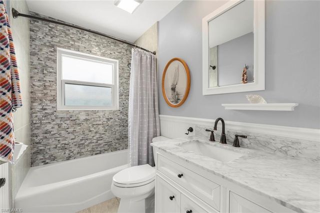 589 Rabbit RD, Sanibel, FL 33957