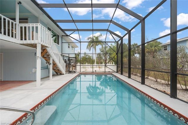 589 Rabbit RD, Sanibel, FL 33957