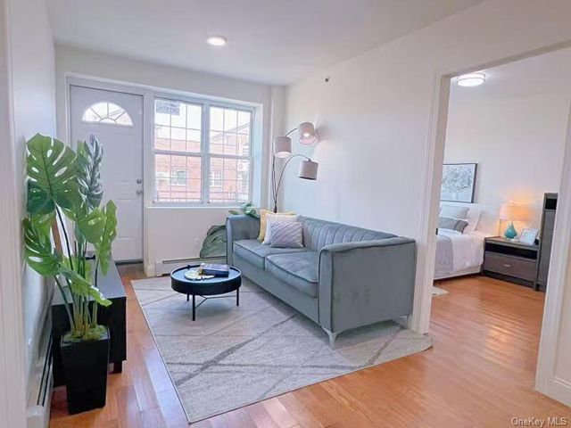 141-15 Cherry Avenue 5C, Flushing, NY 11355