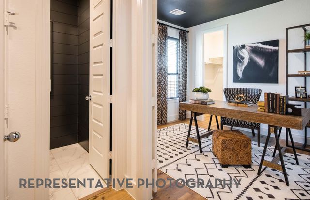 7562 Anastasia Street, Midlothian, TX 76084