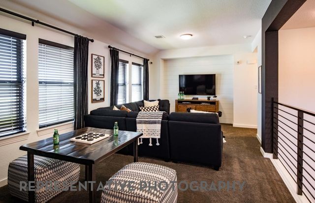 7562 Anastasia Street, Midlothian, TX 76084