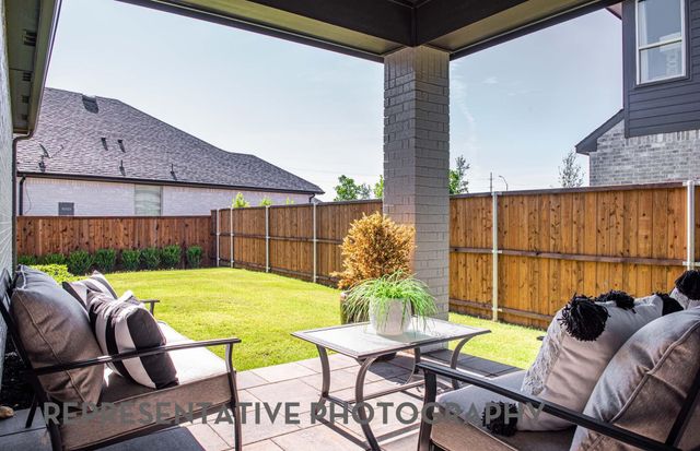 7562 Anastasia Street, Midlothian, TX 76084