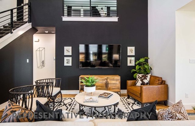 7562 Anastasia Street, Midlothian, TX 76084