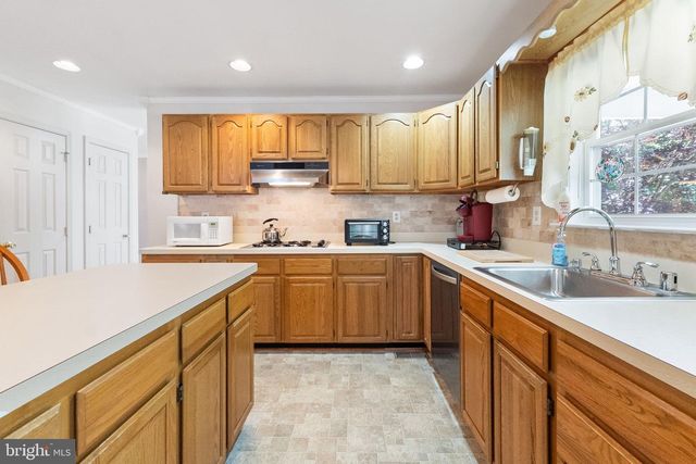 12132 DOUBLE TREE LN, Lusby, MD 20657