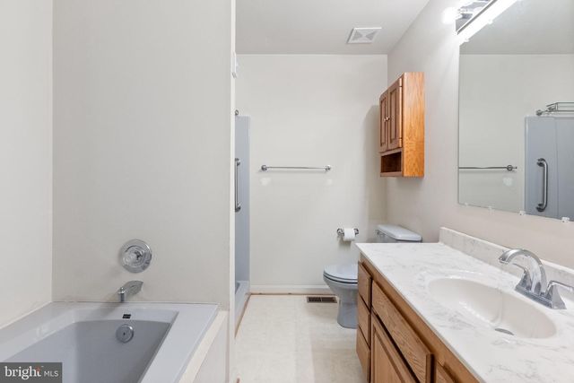 12132 DOUBLE TREE LN, Lusby, MD 20657