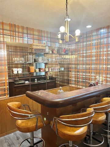 1504 Skyview Drive, Irving, TX 75060