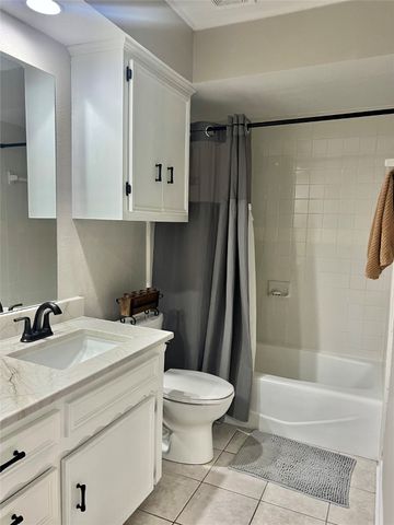 1504 Skyview Drive, Irving, TX 75060