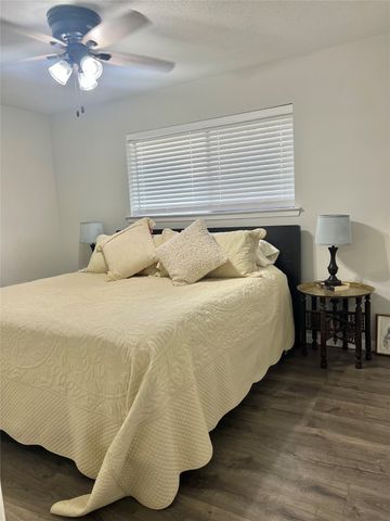 1504 Skyview Drive, Irving, TX 75060