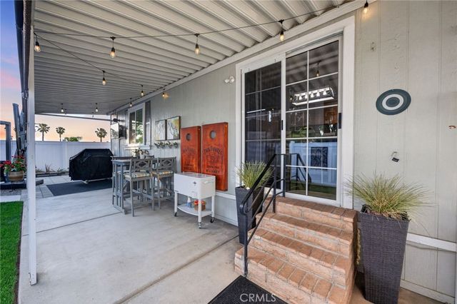 1536 S State Street, Hemet, CA 92543