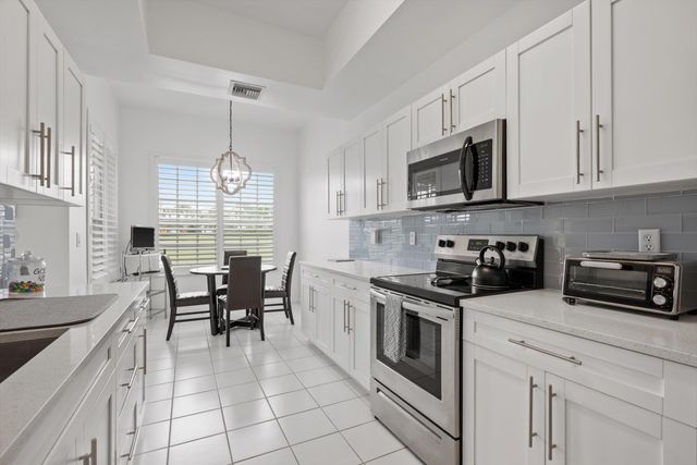 10303 N Andover Coach Circle A1, Lake Worth, FL 33449