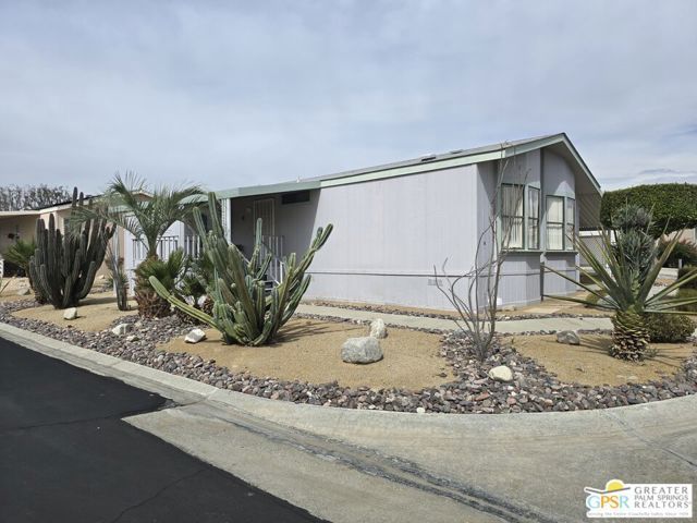 15300 Palm Drive 18, Desert Hot Springs, CA 92240