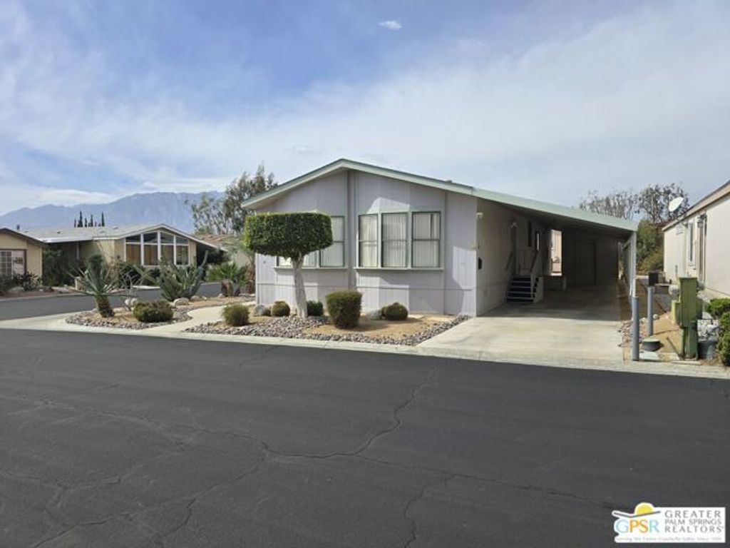 15300 Palm Drive 18, Desert Hot Springs, CA 92240