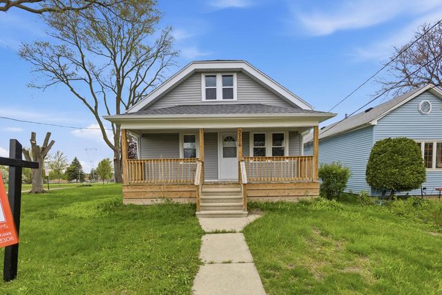 3206 Grange AVENUE, Cudahy, WI 53110