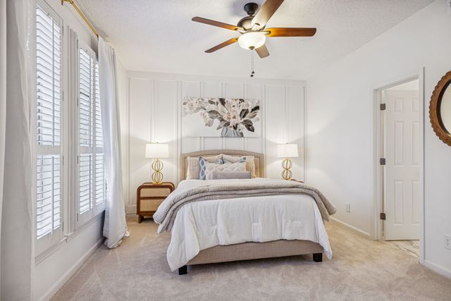 2045 Stokes Ln, Nashville, TN 37215