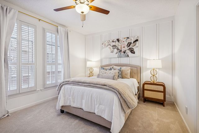 2045 Stokes Ln, Nashville, TN 37215